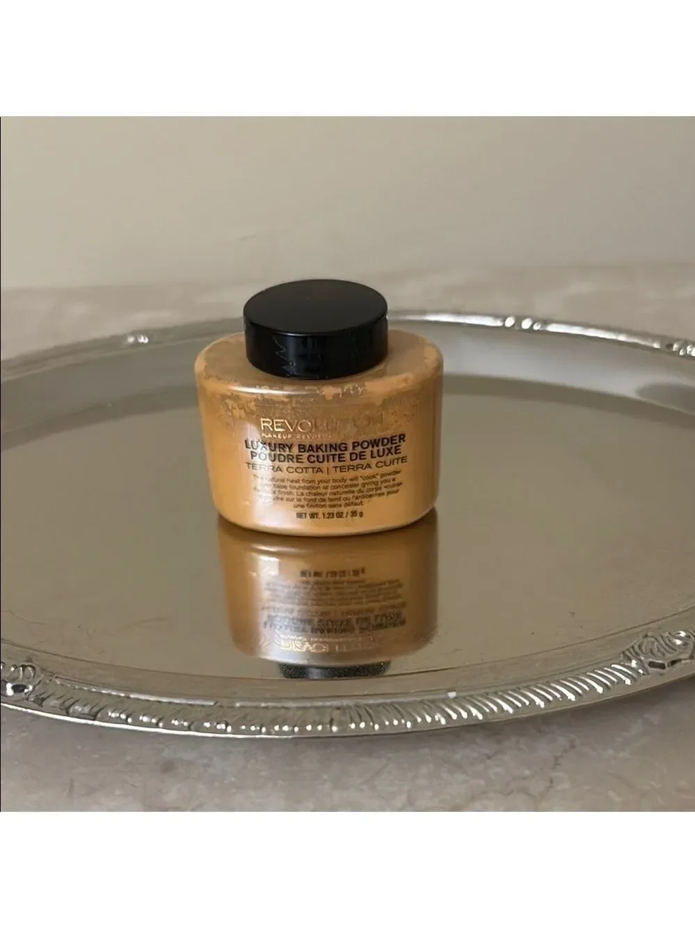 Revolution Luxury Baking Powder in Terra Cotta NEW